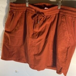 ATHLETA REDDISH BROWN SKORTS WITH DRAWSTRING  AND 2 POCKETS FRONT AND 2 BACK